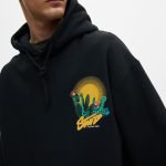 Black Hoodie With Contrast Graphic - Image 3