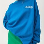 Long Sleeve Graphic T-shirt - Image 3